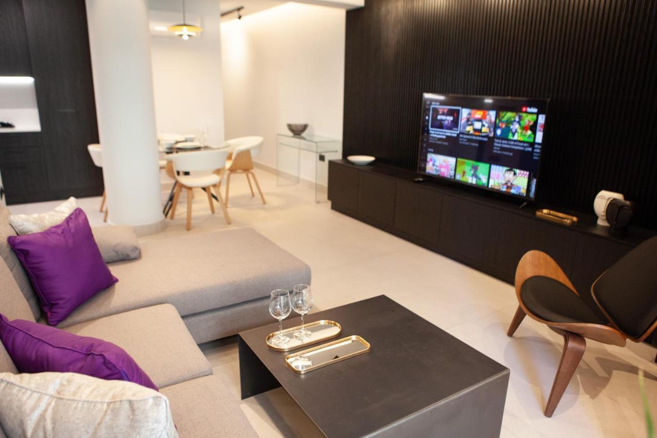 Raam Luxury Suites Ларнака Екстериор снимка