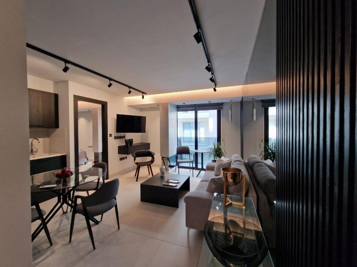 Raam Luxury Suites Ларнака Екстериор снимка