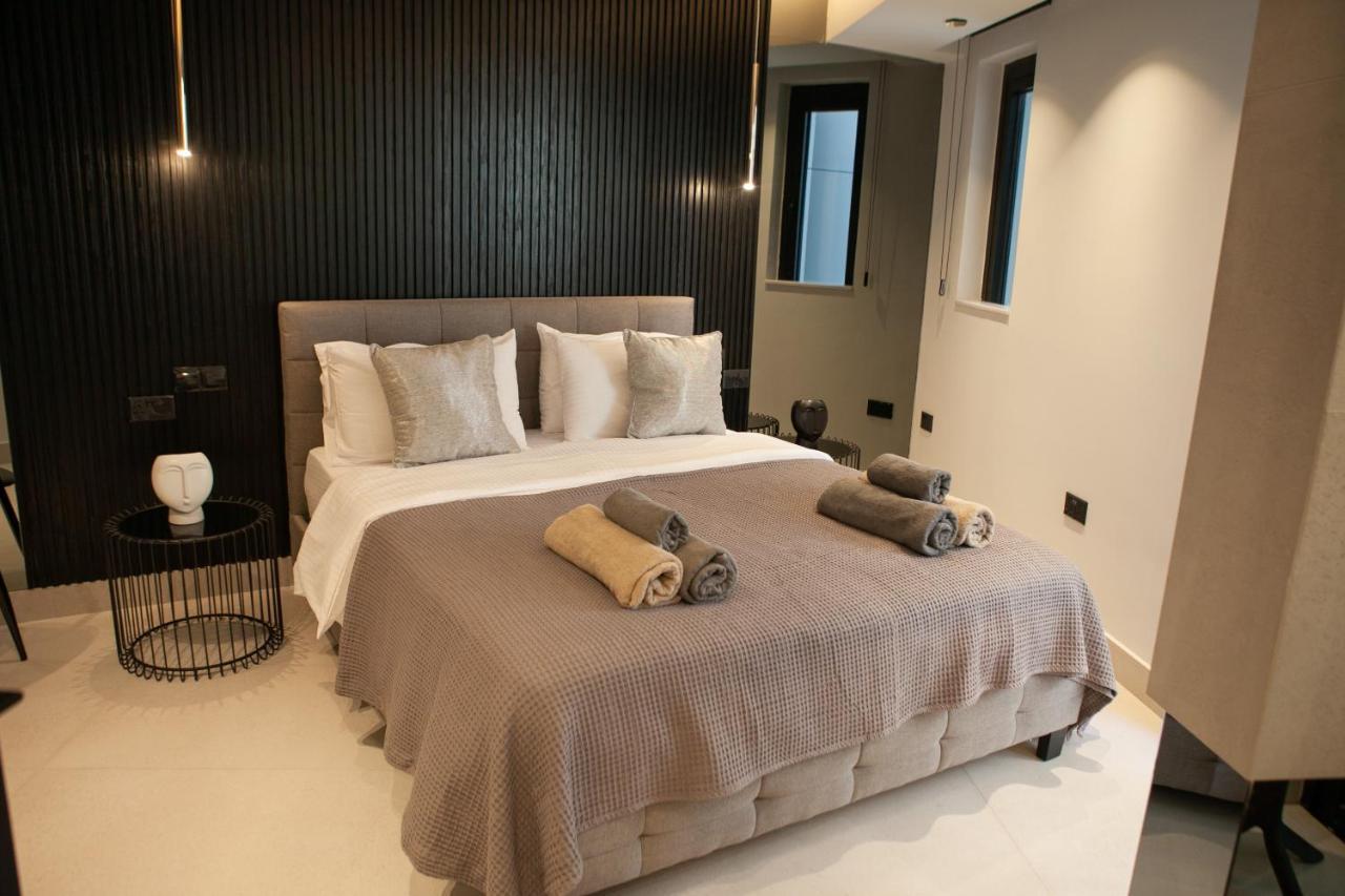 Raam Luxury Suites Ларнака Екстериор снимка