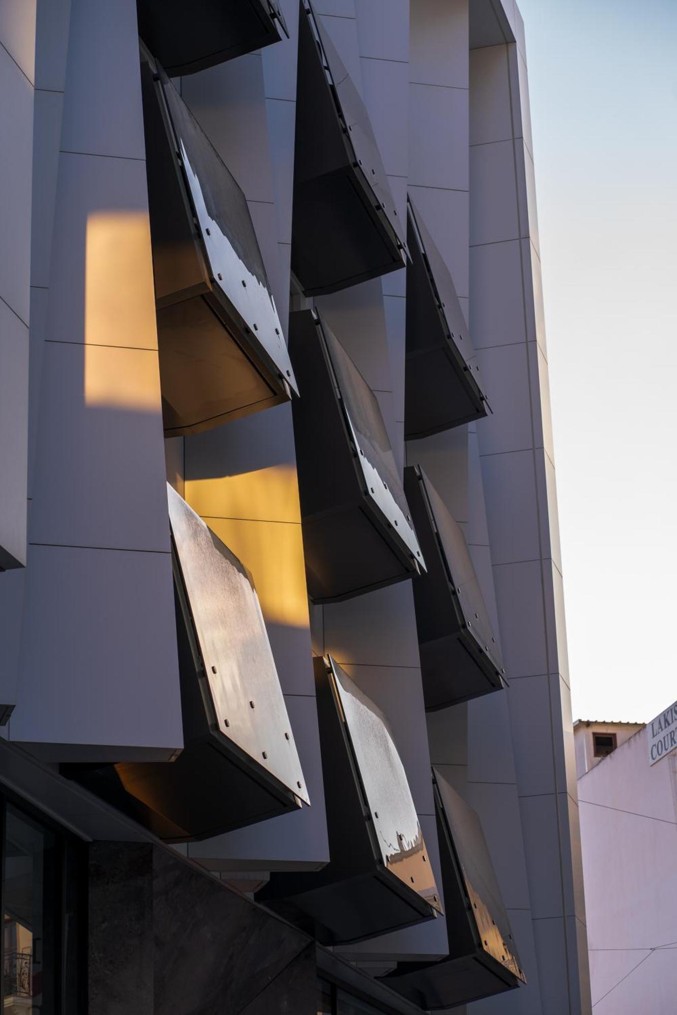 Raam Luxury Suites Ларнака Екстериор снимка